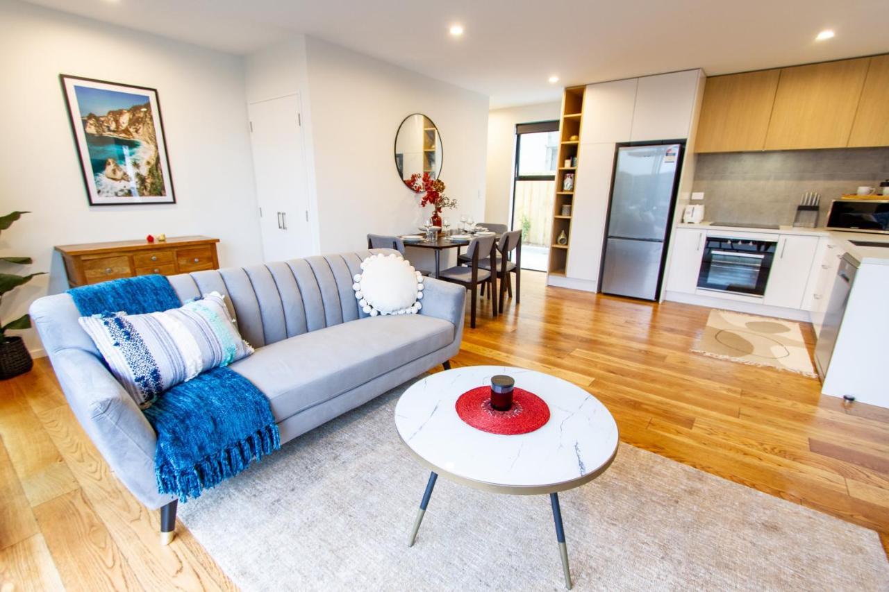2 Bed Paradise Near Hagley Park Appartement Christchurch Buitenkant foto
