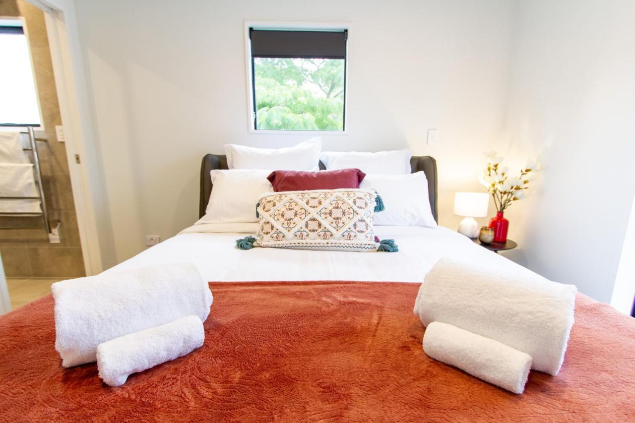 2 Bed Paradise Near Hagley Park Appartement Christchurch Buitenkant foto