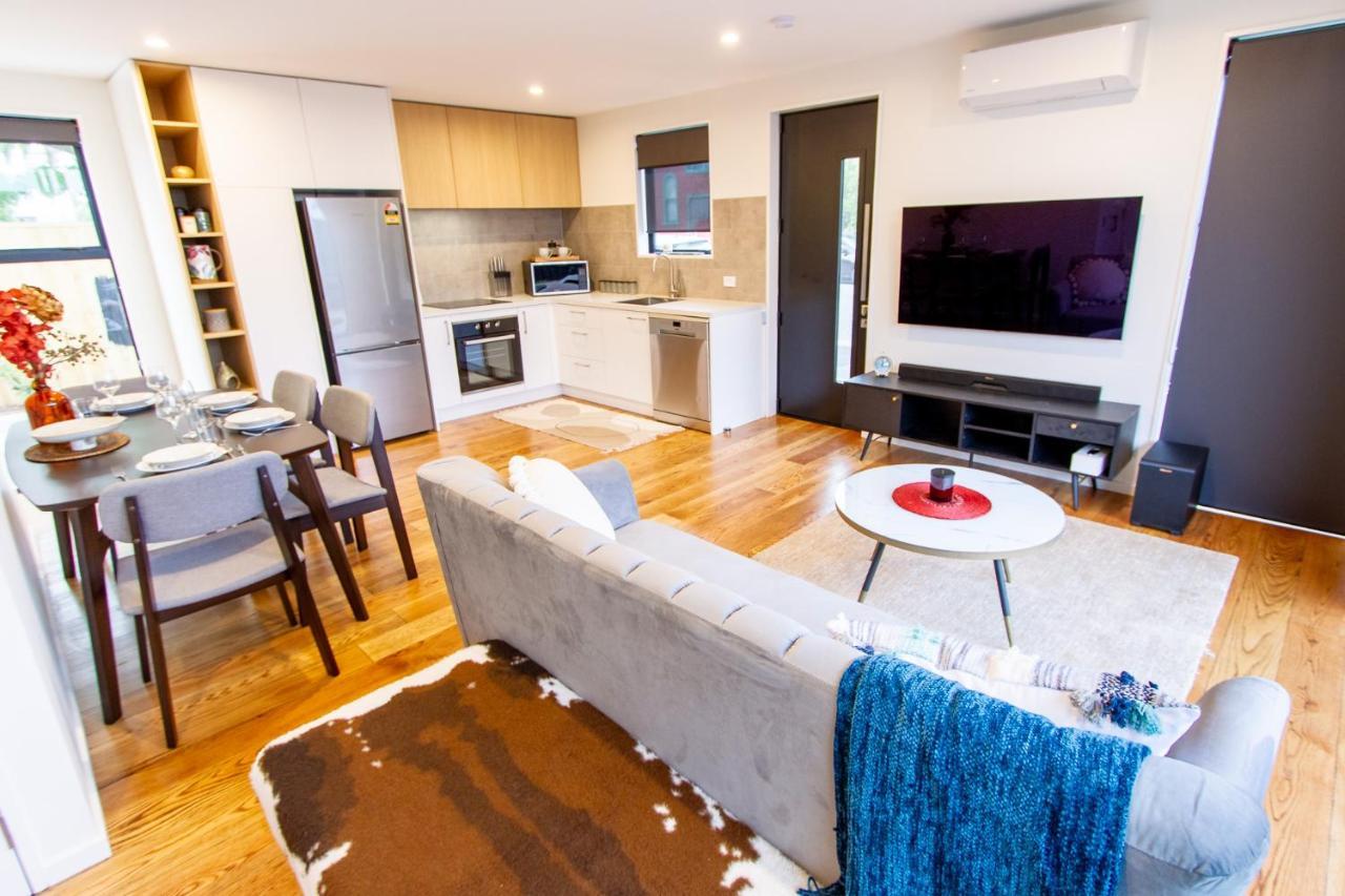 2 Bed Paradise Near Hagley Park Appartement Christchurch Buitenkant foto