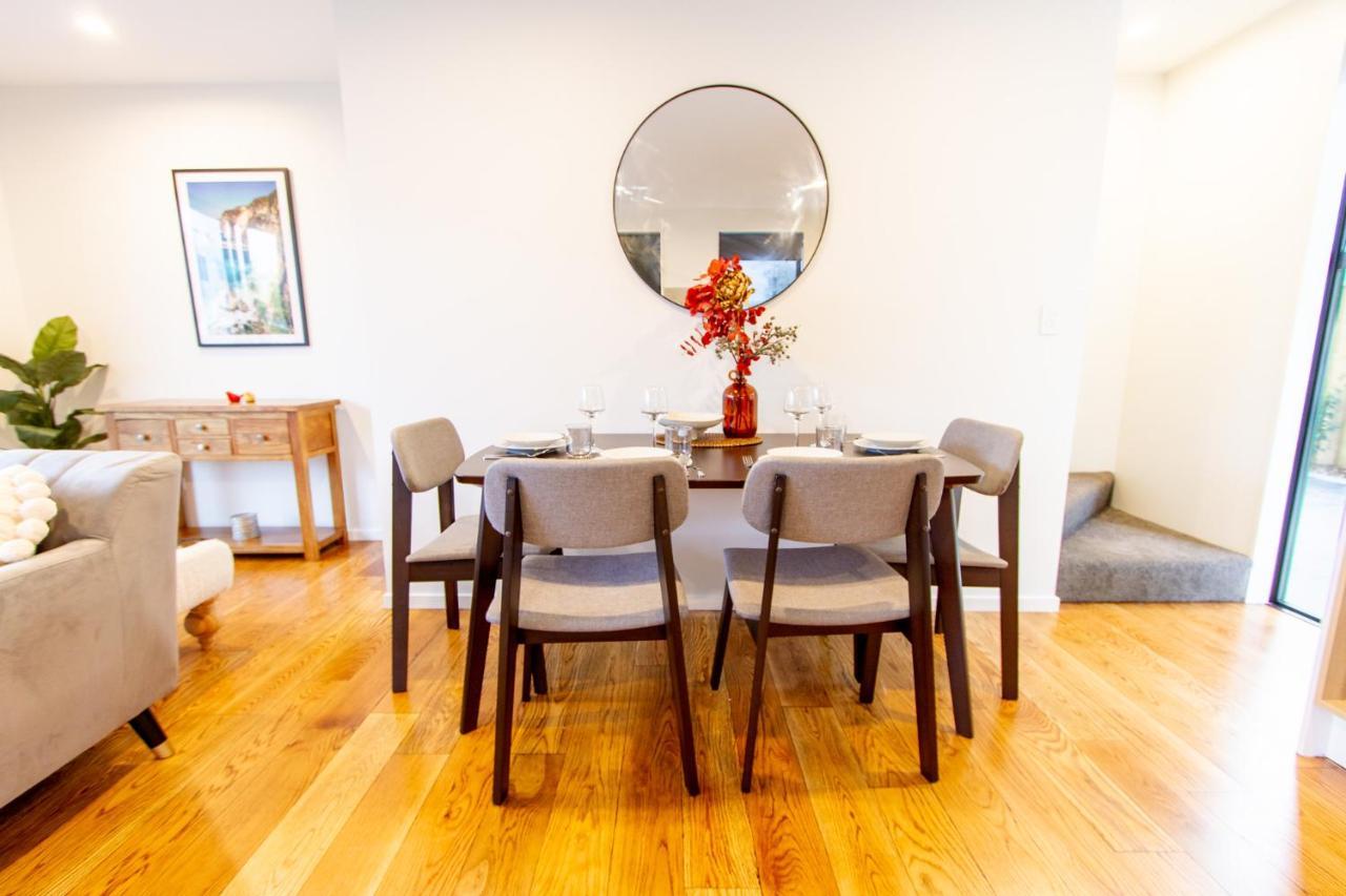 2 Bed Paradise Near Hagley Park Appartement Christchurch Buitenkant foto